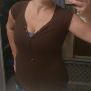 Ribbed chocolate brown s/s henley